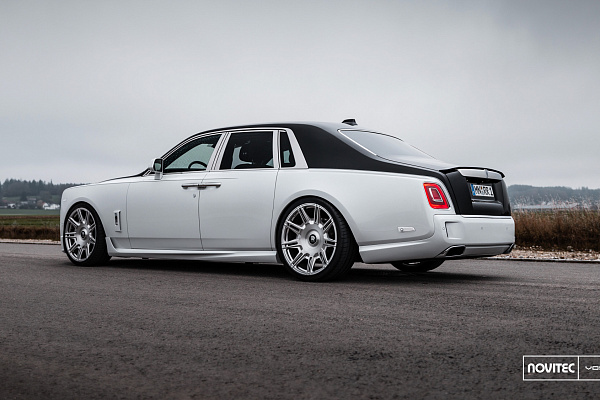 Фото дисков NOVITEC SP2 Глянцевый лак на Rolls-Royce Phantom