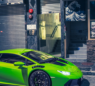 Фото дисков Brixton Forged PF7 Aerotech на Lamborghini Huracan
