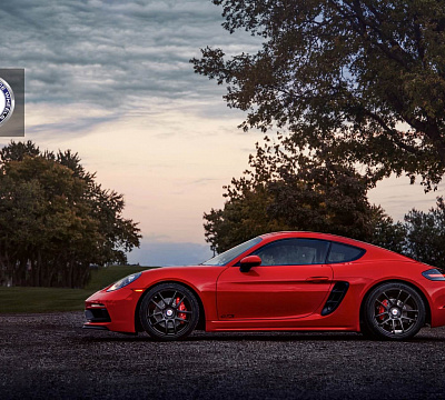 Фото дисков HRE RC104 на Porsche Cayman II
