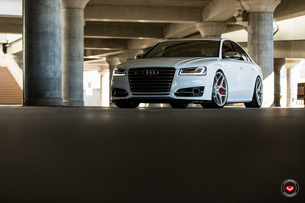 Фото дисков Vossen CG-205 Сатиновый лак на Audi A/S 8 (D4)