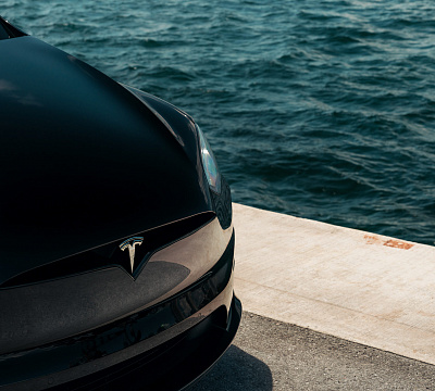 Фото дисков Vossen HF-7 на Tesla Model X