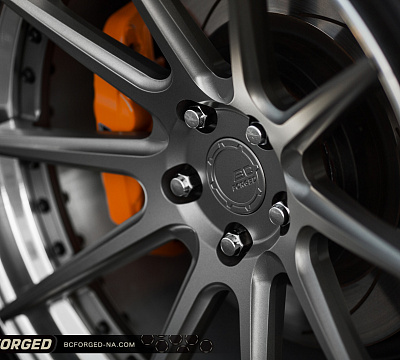 Фото дисков BC Forged HCS04 на Lexus RC
