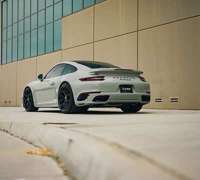 Фото дисков HRE R101 Lightweight на Porsche 911 VII