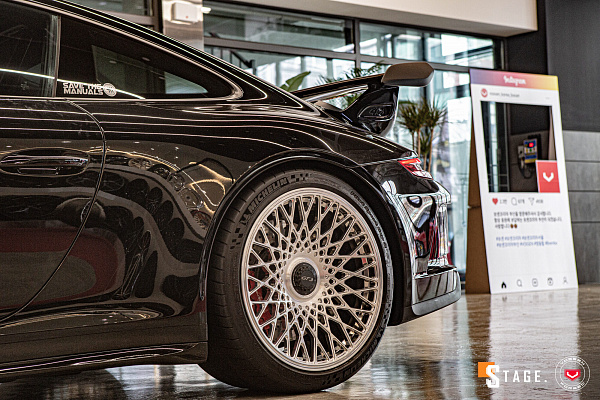 Фото дисков Vossen GEN-05 (3-piece) Глянцевый лак на Porsche 911 VII