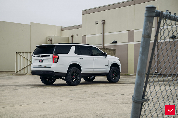 Фото дисков Vossen HFX-1 (6-Lug) Черный глянец на Chevrolet Tahoe V