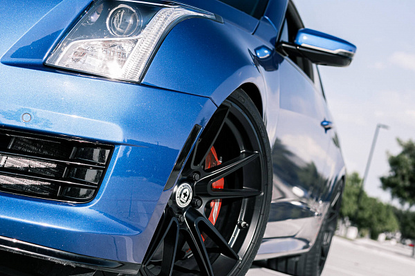 Фото дисков HRE FF04 Черный сатин на Cadillac ATS