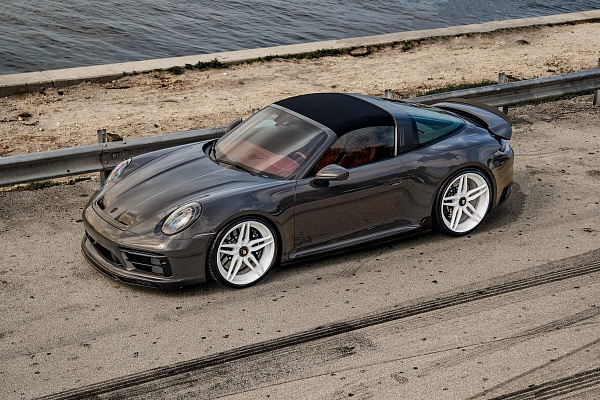 Фото дисков Anrky AN27 Белый глянец на Porsche 911 VIII