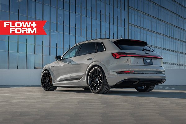 Фото дисков HRE FF10 Черный сатин на Audi E-tron