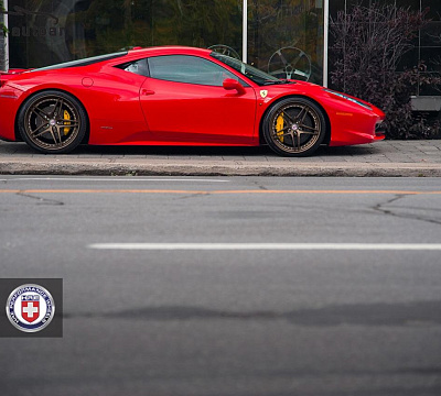 Фото дисков HRE S107 на Ferrari 458