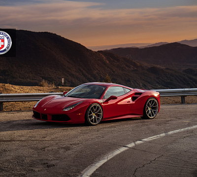Фото дисков HRE P101 на Ferrari 488