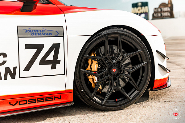 Фото дисков Vossen EVO-4R Черный сатин на Audi R8 (4S)