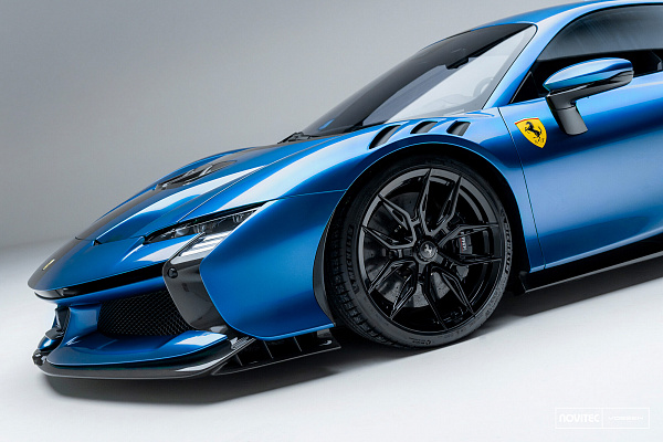 Ferrari SF90