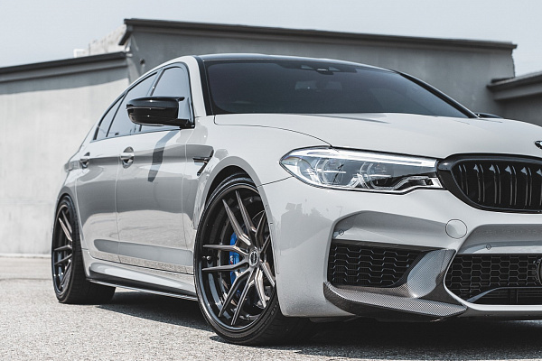 Фото дисков Brixton Forged VL1 Сатиновый темный лак на BMW 5/M5 (G30/F90)