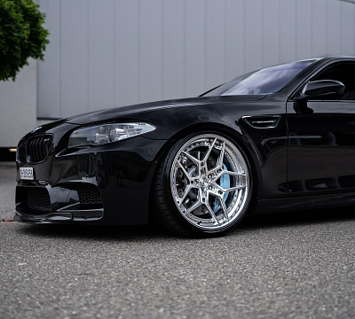 Фото дисков ST Wheels ST21.2 на BMW 5/M5 (F10)