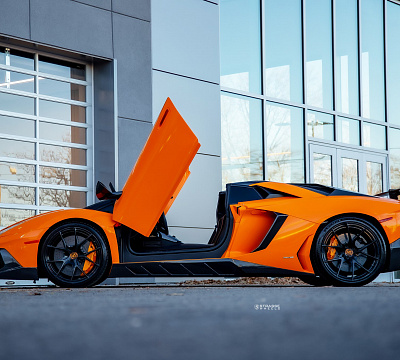 Фото дисков Strasse Wheels SM5R Deep Concave Monoblock на Lamborghini Aventador