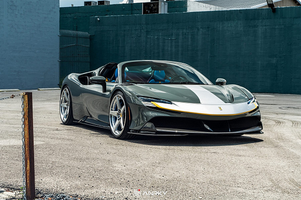Фото дисков Anrky RS5.3 Полированный лак на Ferrari SF90