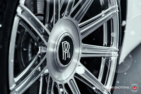 Фото дисков Vossen S17-12 Глянцевый тонированный лак на Rolls-Royce Wraith