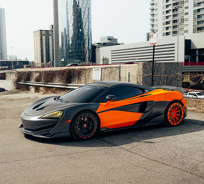 Фото дисков Brixton Forged FDE11 Aerotech на McLaren 600