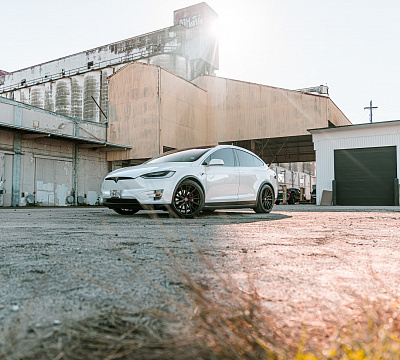 Фото дисков Vossen HF-4T на Tesla Model X