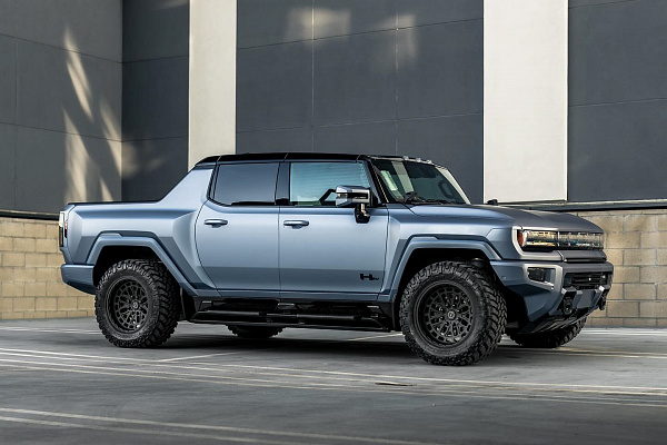Фото дисков Brixton Forged BX02-M Черный сатин на GMC Hummer EV