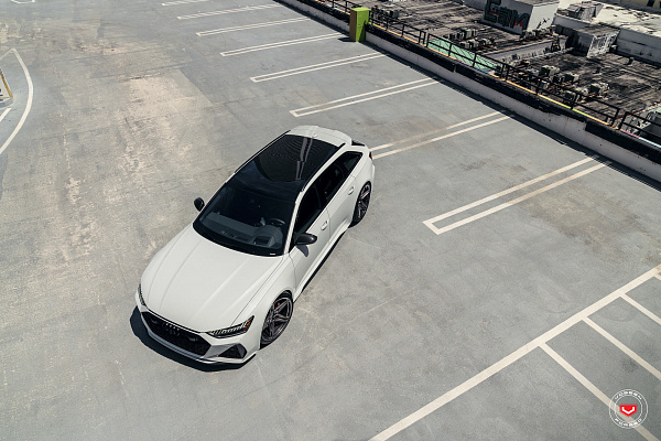 Фото дисков Vossen EVO-1R Глянцевый темный лак на Audi A/RS 6 (C8)