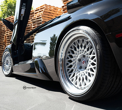 Фото дисков HRE 501 на Lamborghini Murcielago