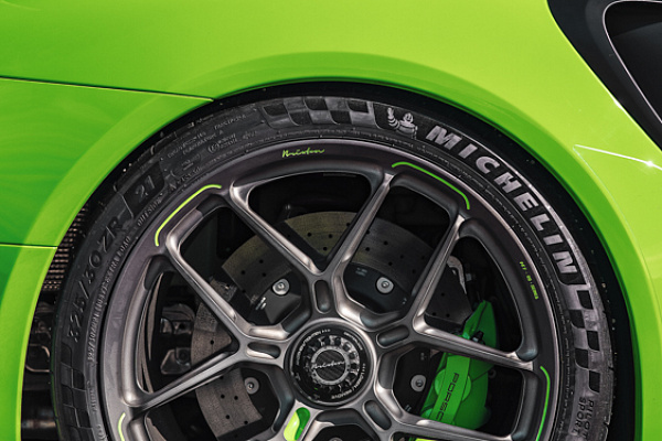 Фото дисков Brixton Forged PF7-RS Сатиновый темный лак на Porsche 911 VII