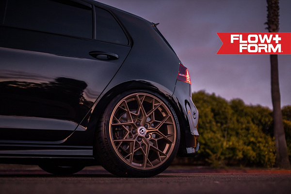 Фото дисков HRE FF10 Сатиновая темная медь на Volkswagen Golf VIII
