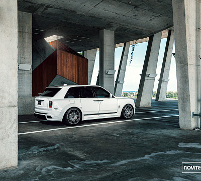 Фото дисков NOVITEC SP2 на Rolls-Royce Cullinan