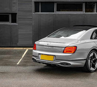 Фото дисков Kahn Type 8 на Bentley Flying Spur III