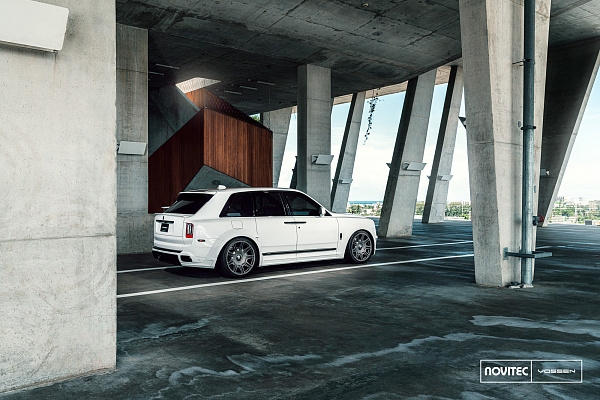 Фото дисков NOVITEC SP2 Сатиновый темный лак на Rolls-Royce Cullinan