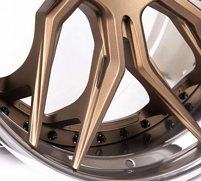 ADV.1 ADV006 Track Spec Advanced Series