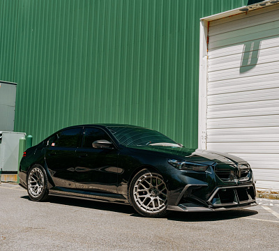 Фото дисков Brixton Forged TR08 AERO1 на BMW 5/M5 (G60/G90)