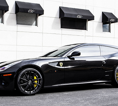 Фото дисков CEC C26 на Ferrari FF