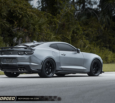 Фото дисков BC Forged LE51 // MLE51 на Chevrolet Camaro VI