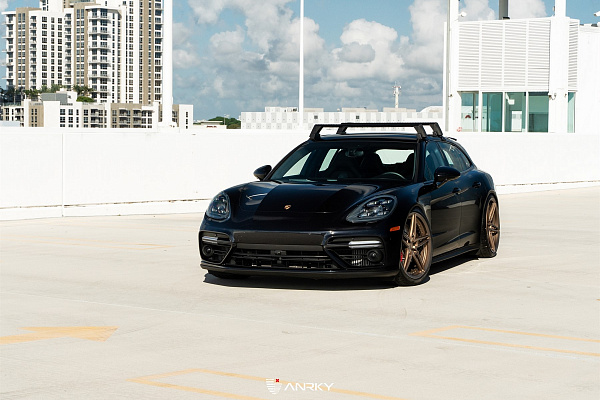 Фото дисков Anrky AN27 Сатиновая бронза на Porsche Panamera III