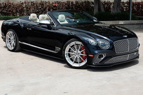 Фото дисков Anrky AN28 Полированный лак на Bentley Continental GT III