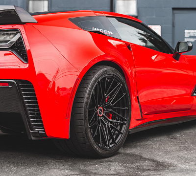 Фото дисков Brixton Forged VL4 на Chevrolet Corvette C7