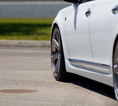 Фото дисков Vossen CG-207 на Lexus LS IV