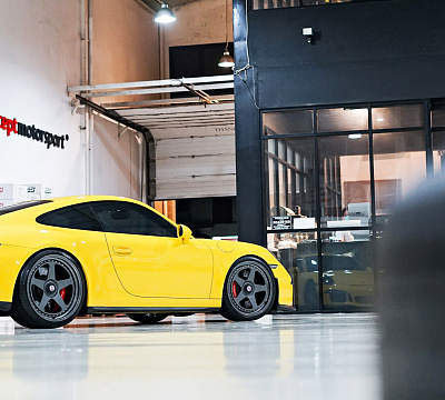 Фото дисков HRE 305 на Porsche 911 VII