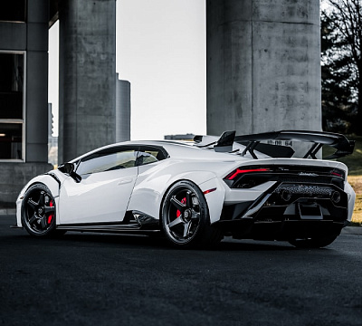 Фото дисков Brixton Forged TR05 на Lamborghini Huracan