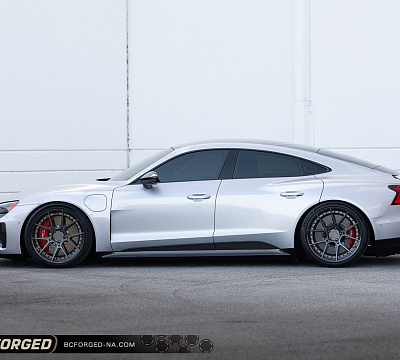 Фото дисков BC Forged HCA165 на Audi E-tron GT