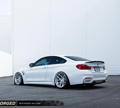 Фото дисков BC Forged HCA381 на BMW 4/M4 (F32/F82)