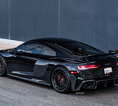 Фото дисков Strasse Wheels SV15FF Deep Concave FS на Audi R8 (4S)