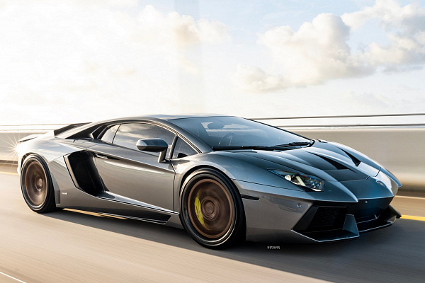 Фото дисков Strasse Wheels SV10M Track Сатиновая бронза на Lamborghini Aventador