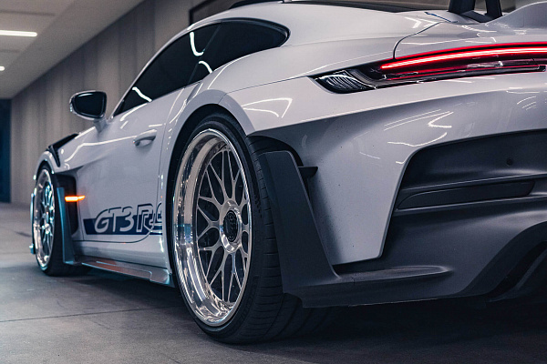 Фото дисков HRE 300 Полированный лак на Porsche 911 VIII