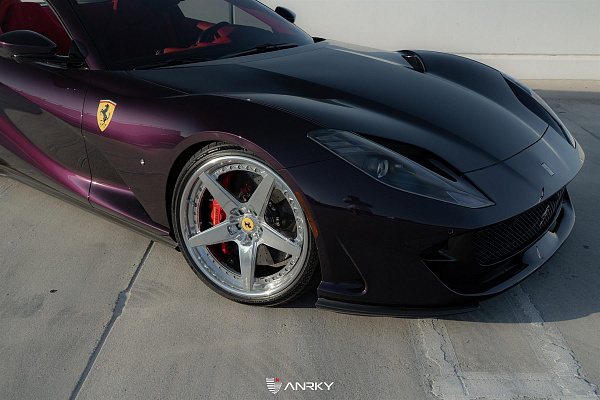 Фото дисков Anrky RS5.3 Полированный лак на Ferrari 812