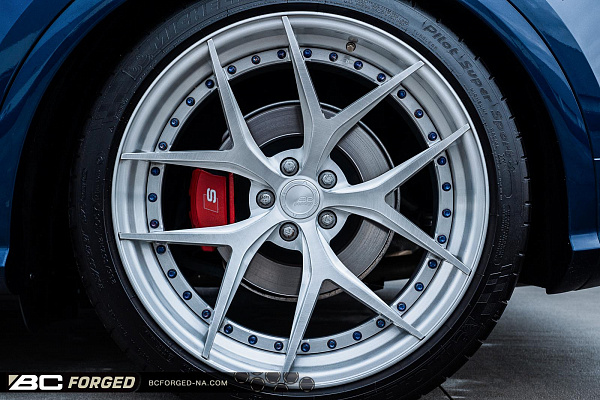 Фото дисков BC Forged HCS21 Глянцевый лак на Audi Q5 (FY)