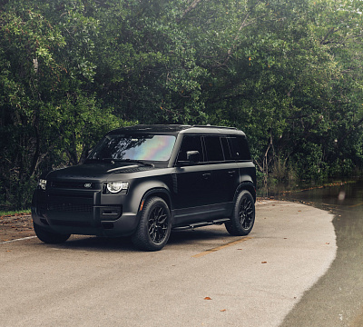 Фото дисков Vossen HF-2 на Land Rover Defender II