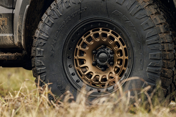 Фото дисков Black Rhino SAHARA Сатиновая бронза на Ford F-150 XIV
